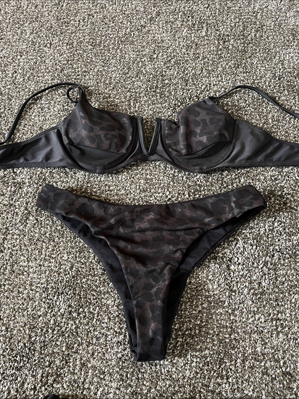 Leopard print bikini size L